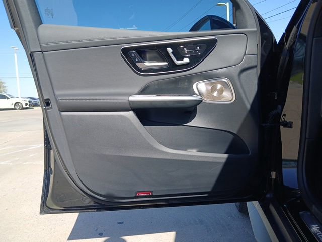 Used 2025 Mercedes-Benz GLC 350e 4MATIC image 19