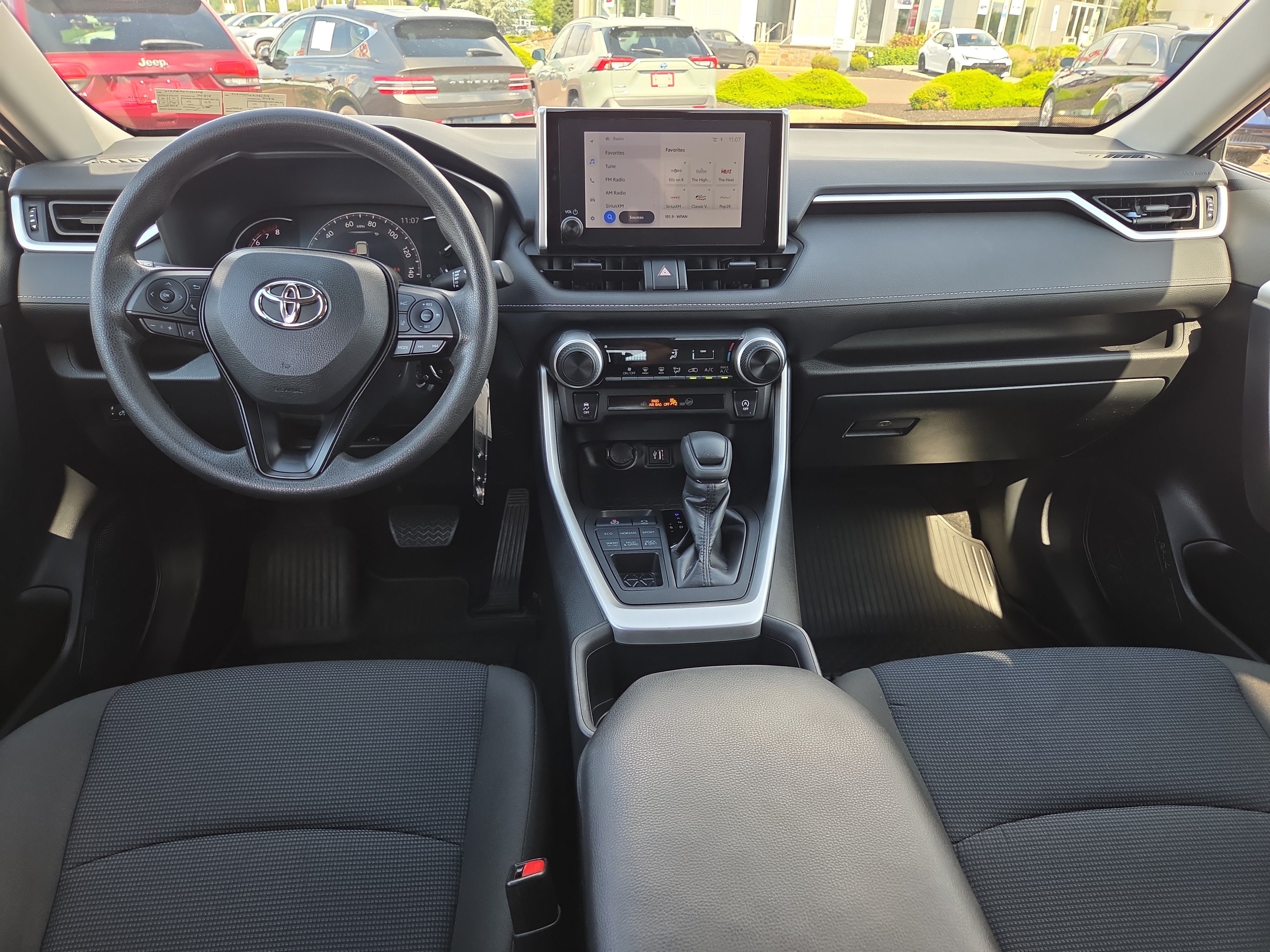 Certified 2023 Toyota RAV4 LE AWD/4WD image 23