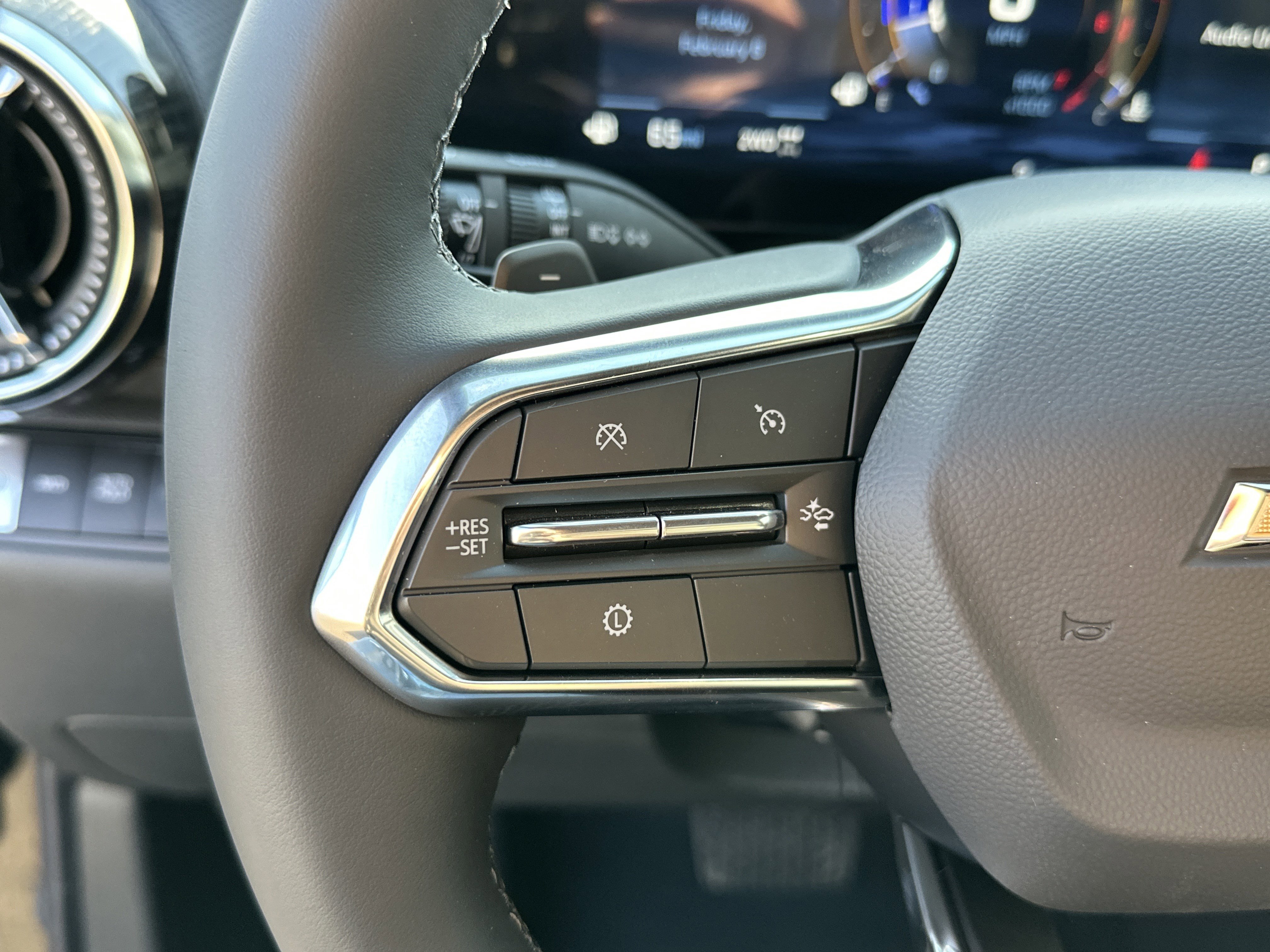 New 2026 Chevrolet Equinox LT w/ Safety and Technology Package image 17