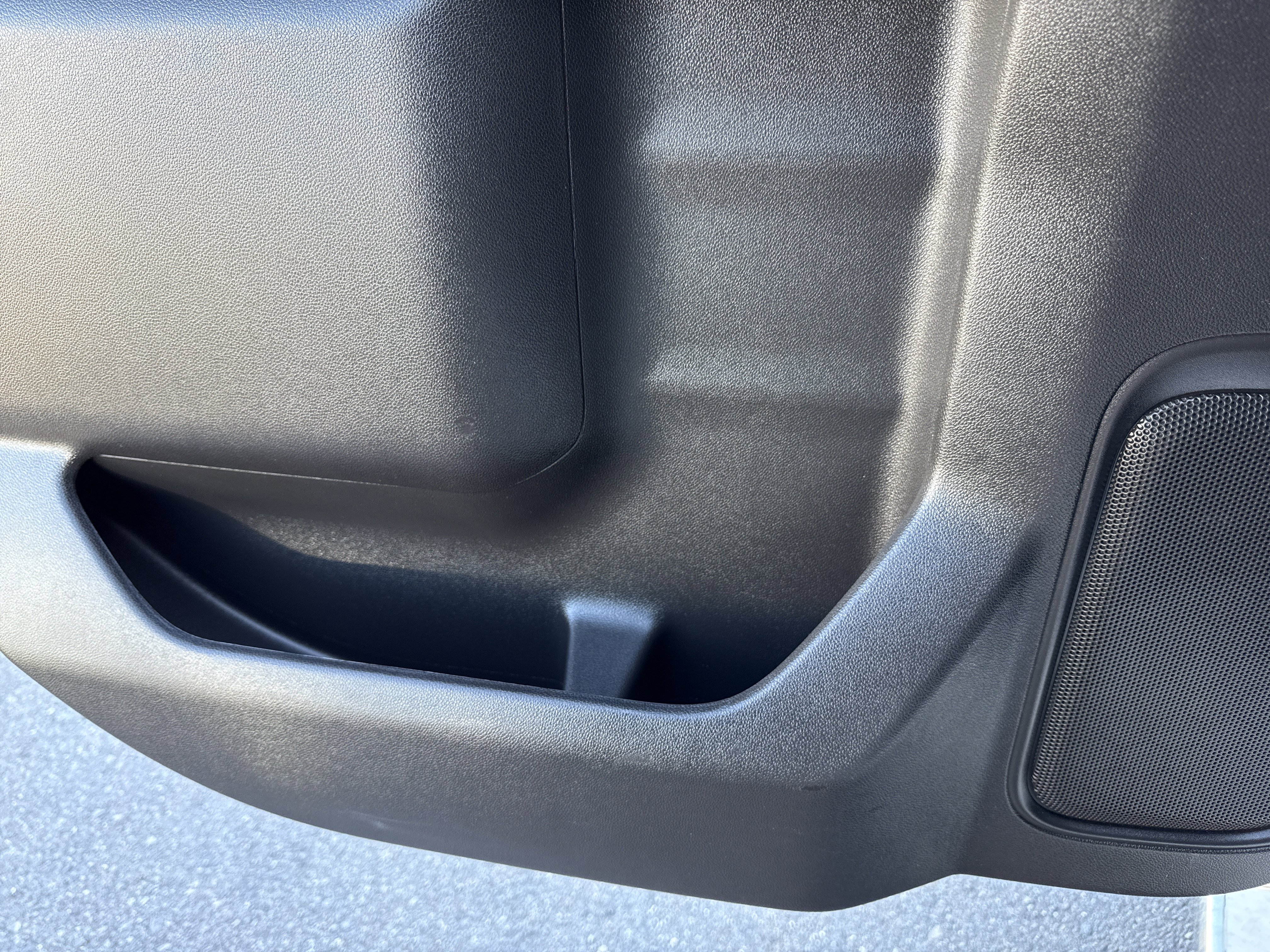 Used 2020 Chevrolet Silverado 1500 Custom w/ Custom Value Package image 27