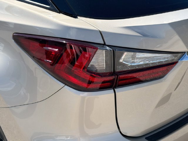 Used 2018 Lexus RX 350 FWD w/ Premium Package image 10