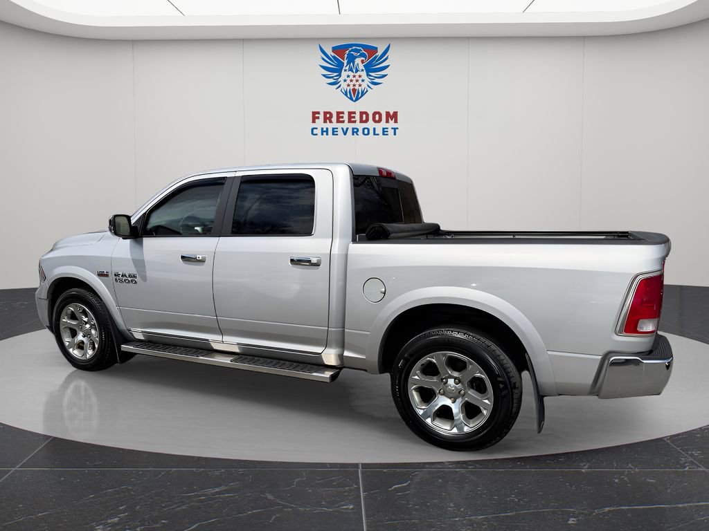 Used 2017 RAM 1500 Laramie w/ Convenience Group AWD/4WD image 3