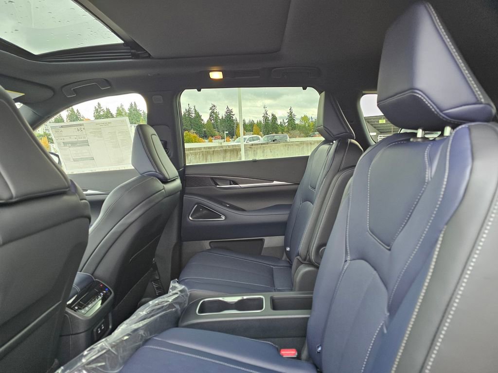 New 2026 INFINITI QX60 Sport image 18