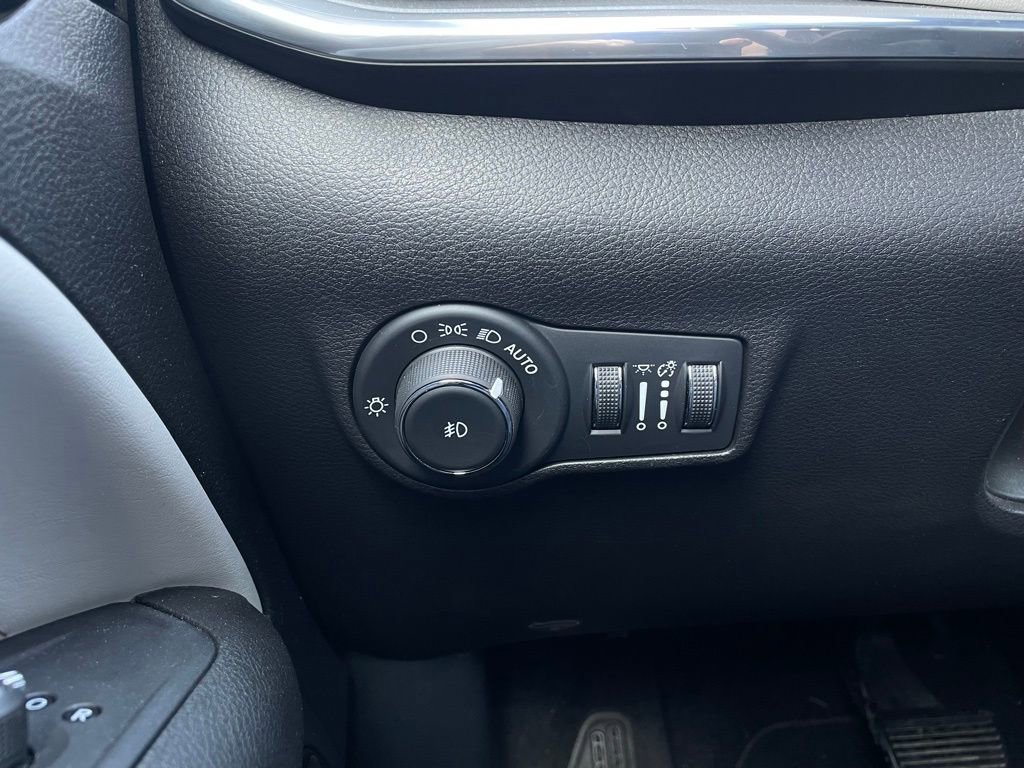 Used 2024 Jeep Compass Limited AWD/4WD image 13