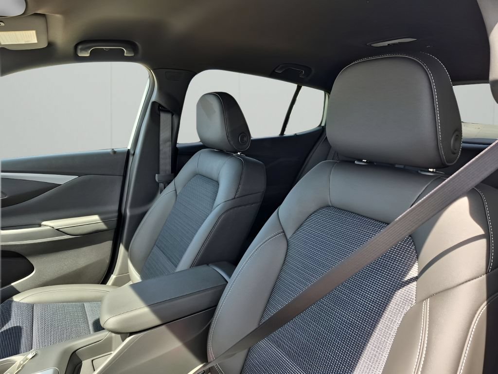 New 2026 Buick Envista Preferred w/ Convenience I Package FWD image 34