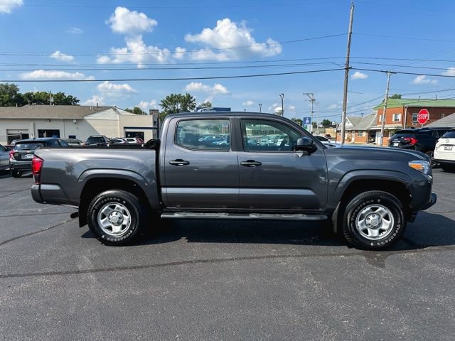 Used 2018 Toyota Tacoma SR w/ SR Convenience Package RWD image 9