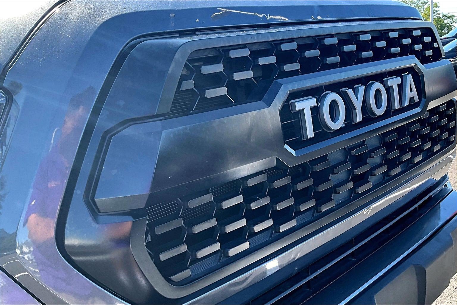 Used 2018 Toyota Tacoma TRD Off-Road w/ Technology Package AWD/4WD image 27