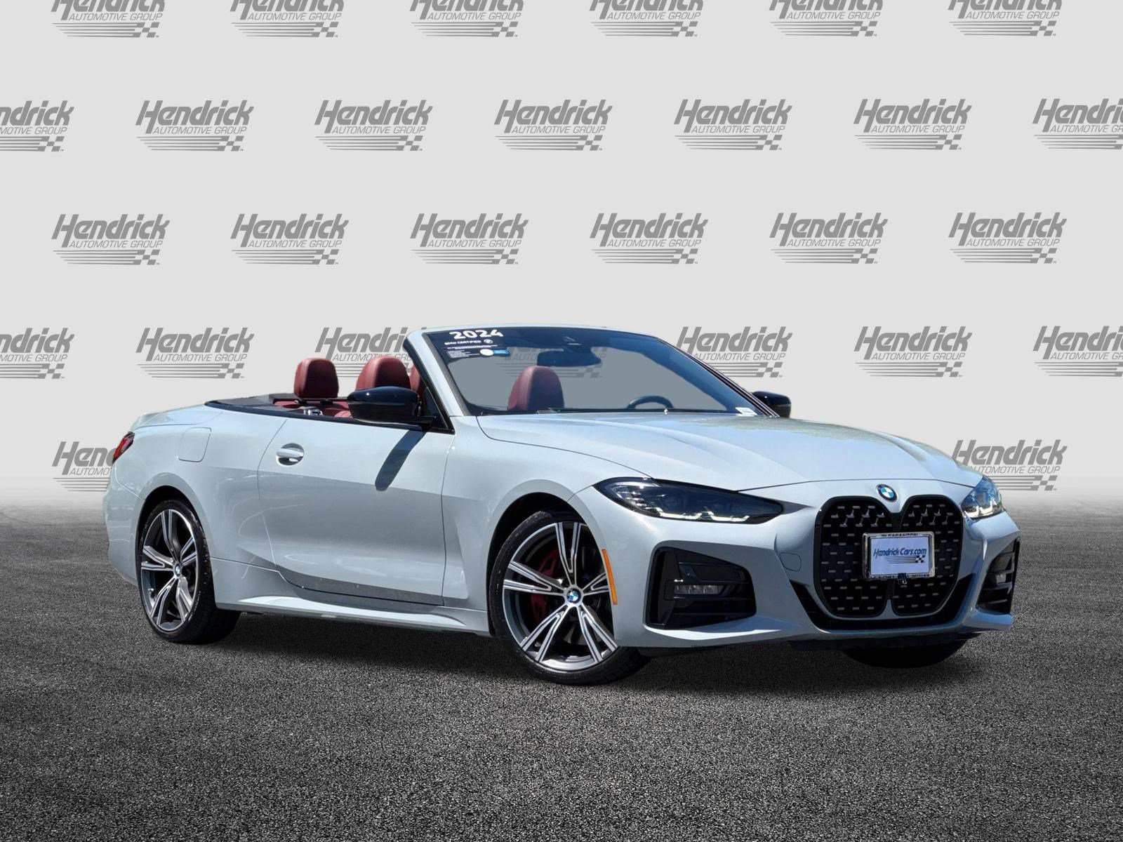 Used 2024 BMW 430i Convertible w/ M Sport Package RWD image 2