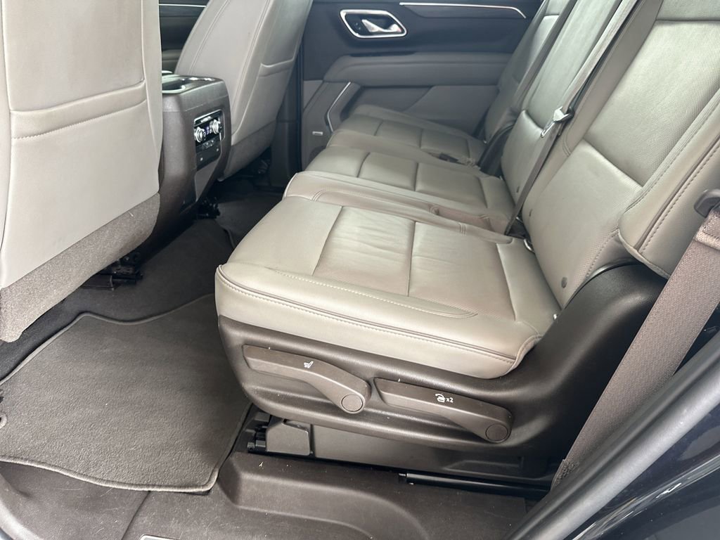 Used 2021 GMC Yukon SLT AWD/4WD image 30