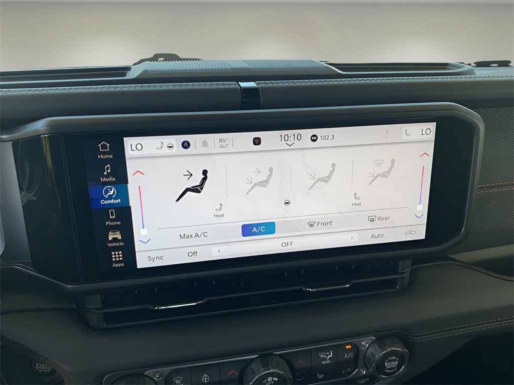 New 2025 Jeep Gladiator Mojave w/ Convenience Group image 45