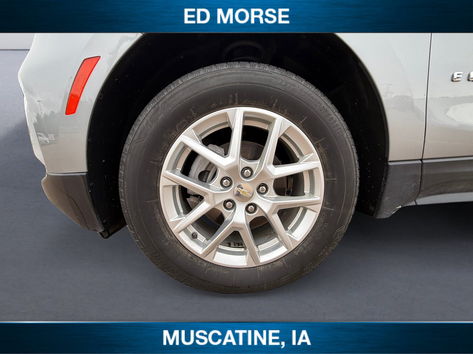 Used 2024 Chevrolet Equinox LT AWD/4WD image 14