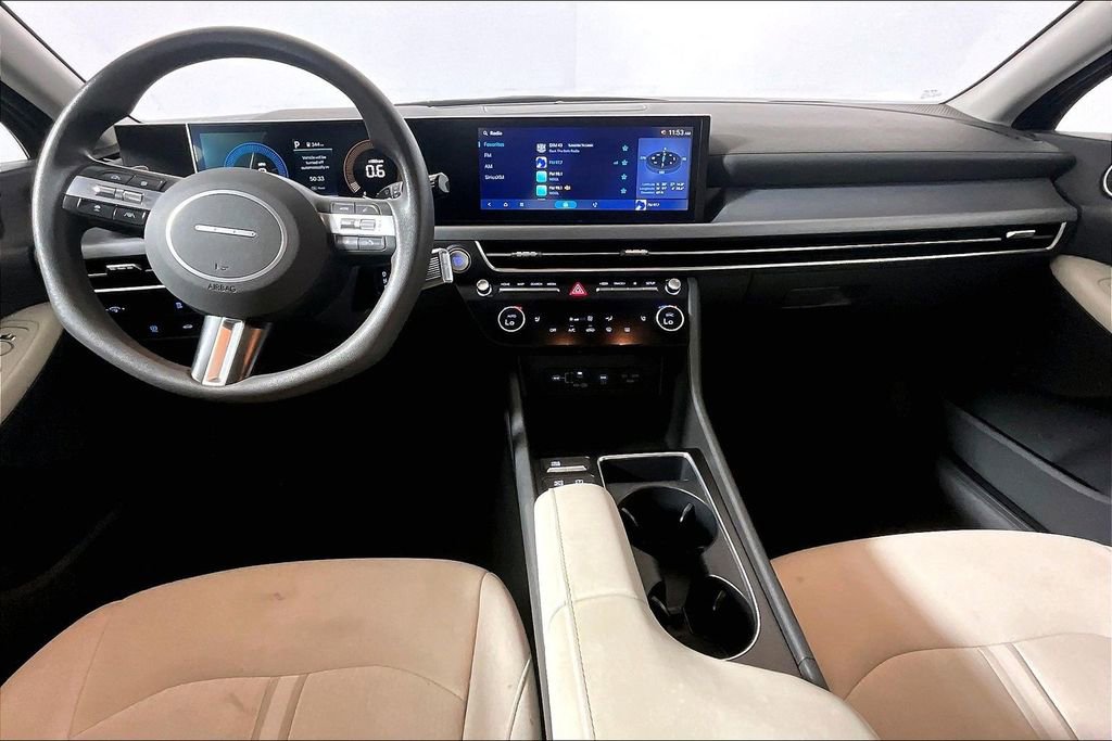 Used 2025 Hyundai Sonata SEL FWD image 11