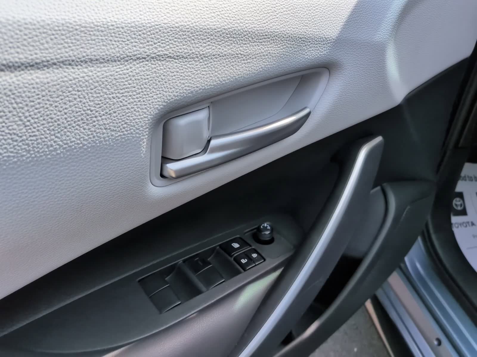 Certified 2024 Toyota Corolla SE image 15