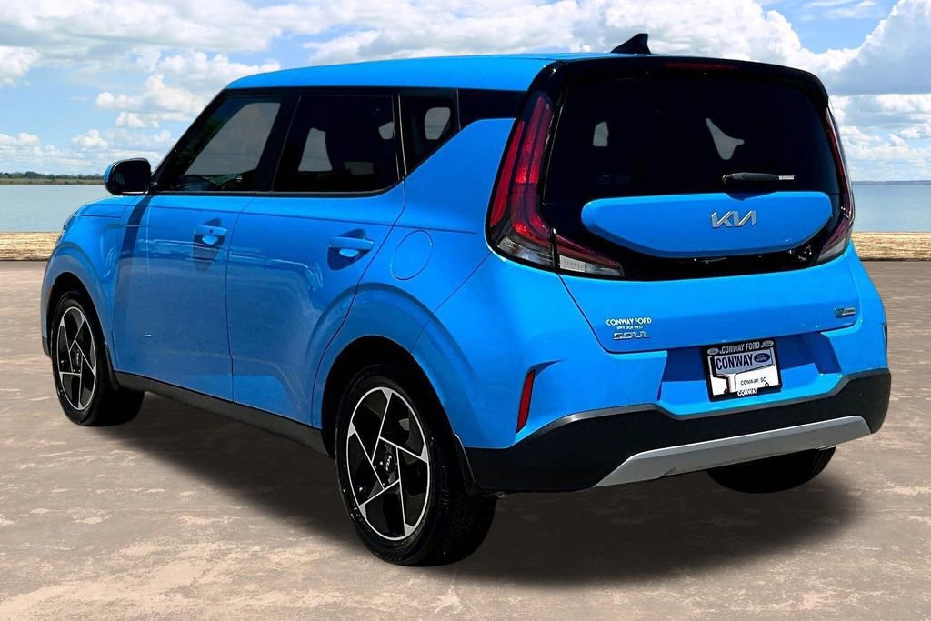 Used 2025 Kia Soul EX FWD image 5