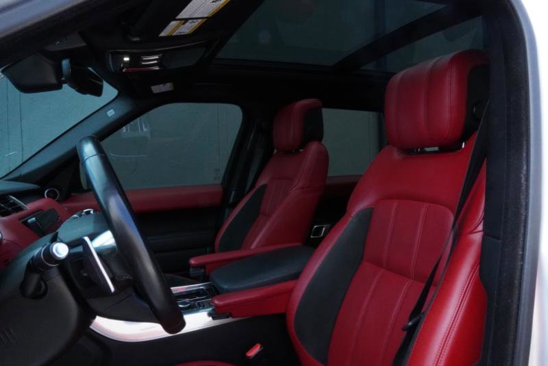 Used 2019 Land Rover Range Rover Sport Supercharged image 32