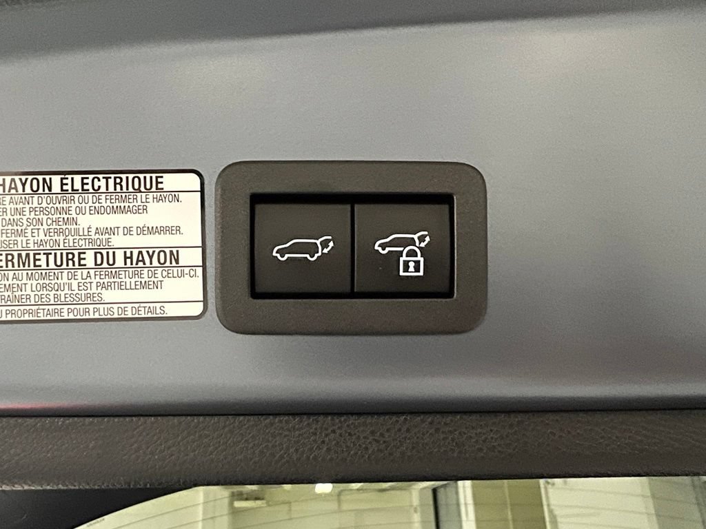 Certified 2023 Toyota Corolla Cross XLE w/ Convenience Package AWD/4WD image 43