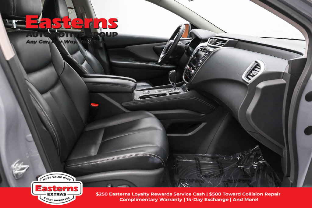 Used 2023 Nissan Murano SV w/ SV Midnight Edition Package AWD/4WD image 26