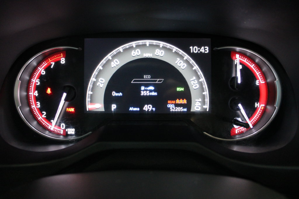 Used 2025 Toyota RAV4 LE AWD/4WD image 18