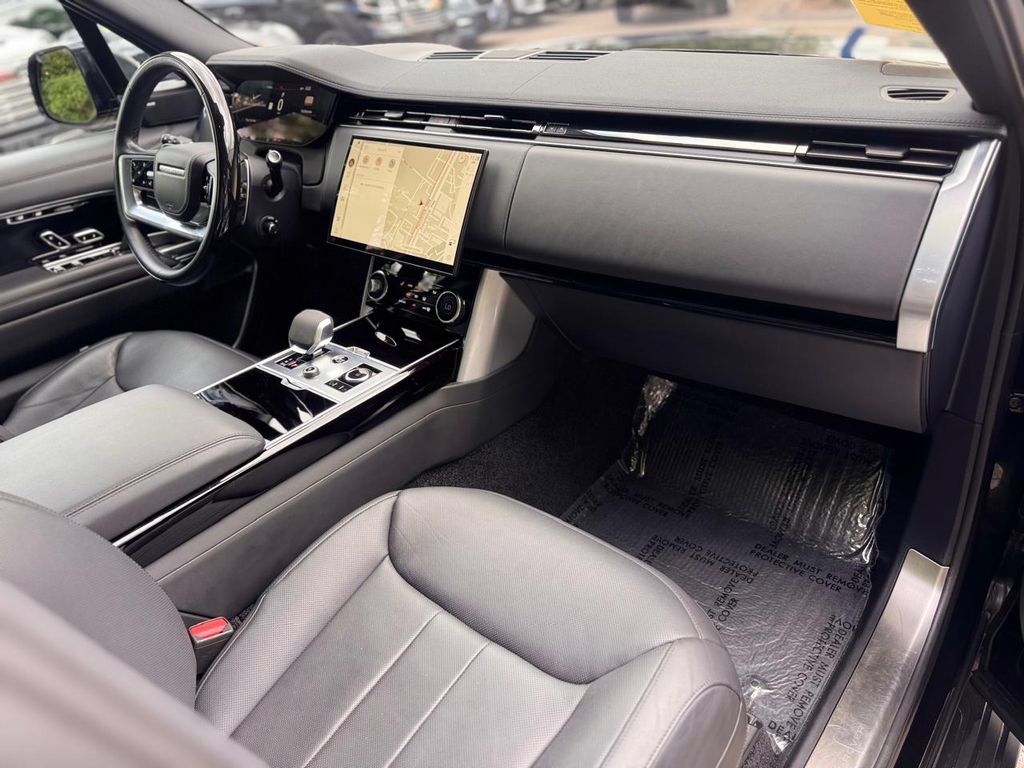 Used 2023 Land Rover Range Rover SE AWD/4WD image 29
