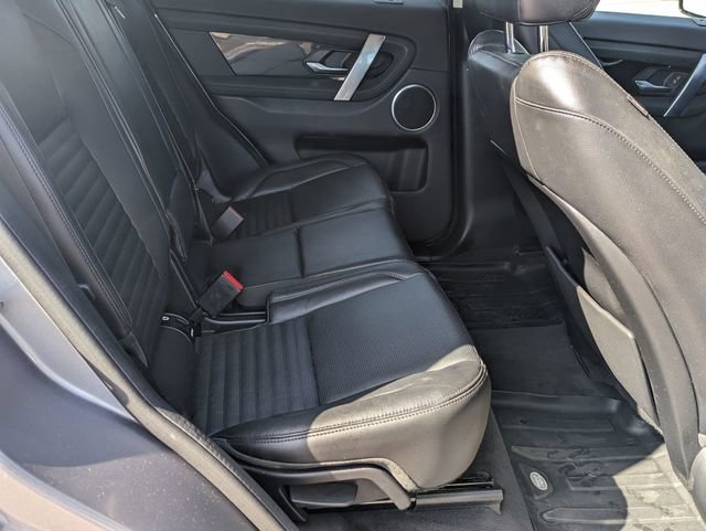 Used 2020 Land Rover Discovery Sport S image 28
