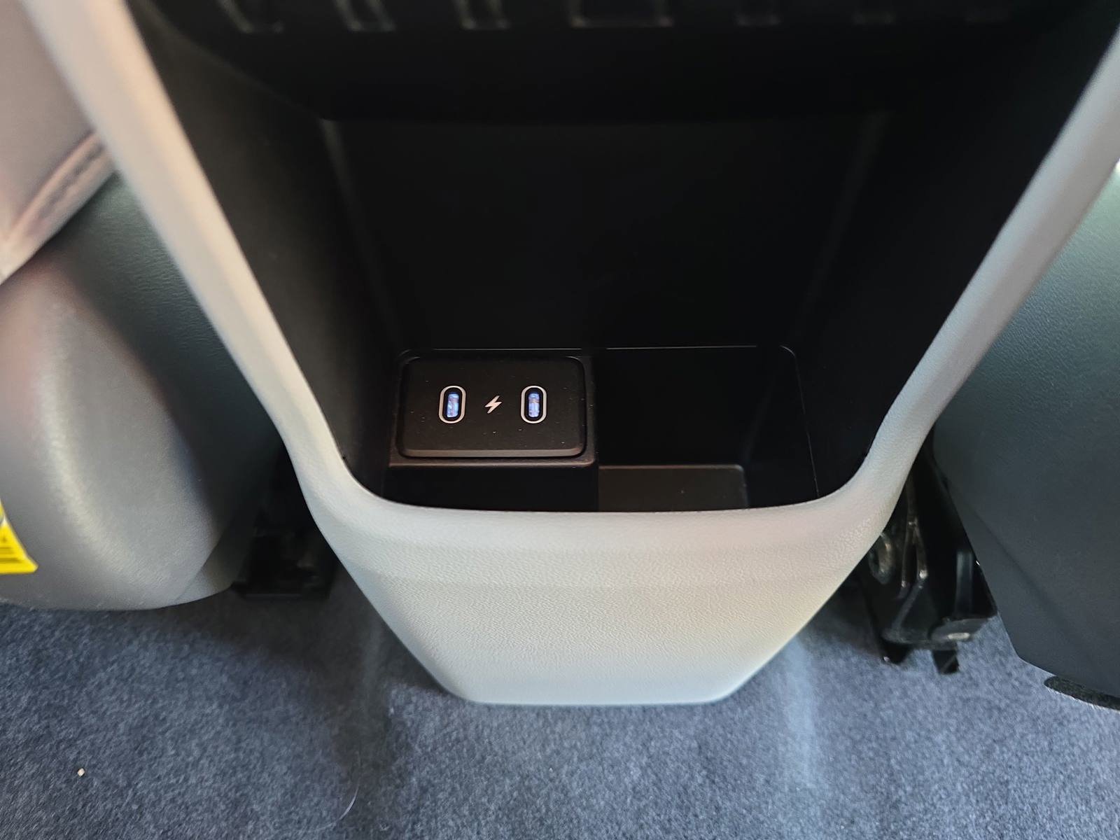 Used 2024 Hyundai Kona SEL image 13