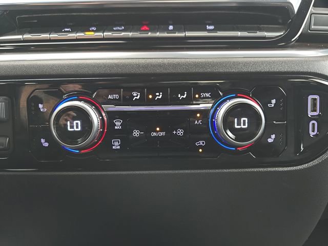 Used 2025 GMC Sierra 1500 SLT RWD image 34