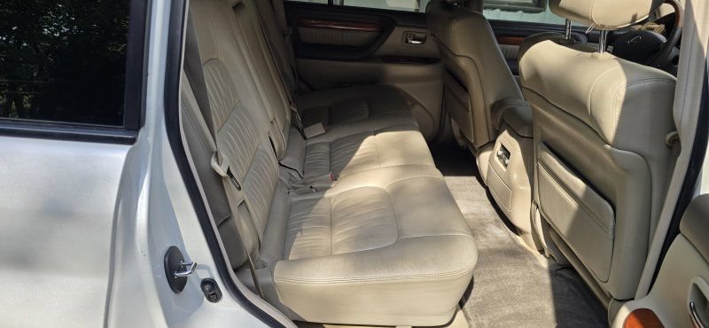 Used 2003 Lexus LX 470 4WD image 31