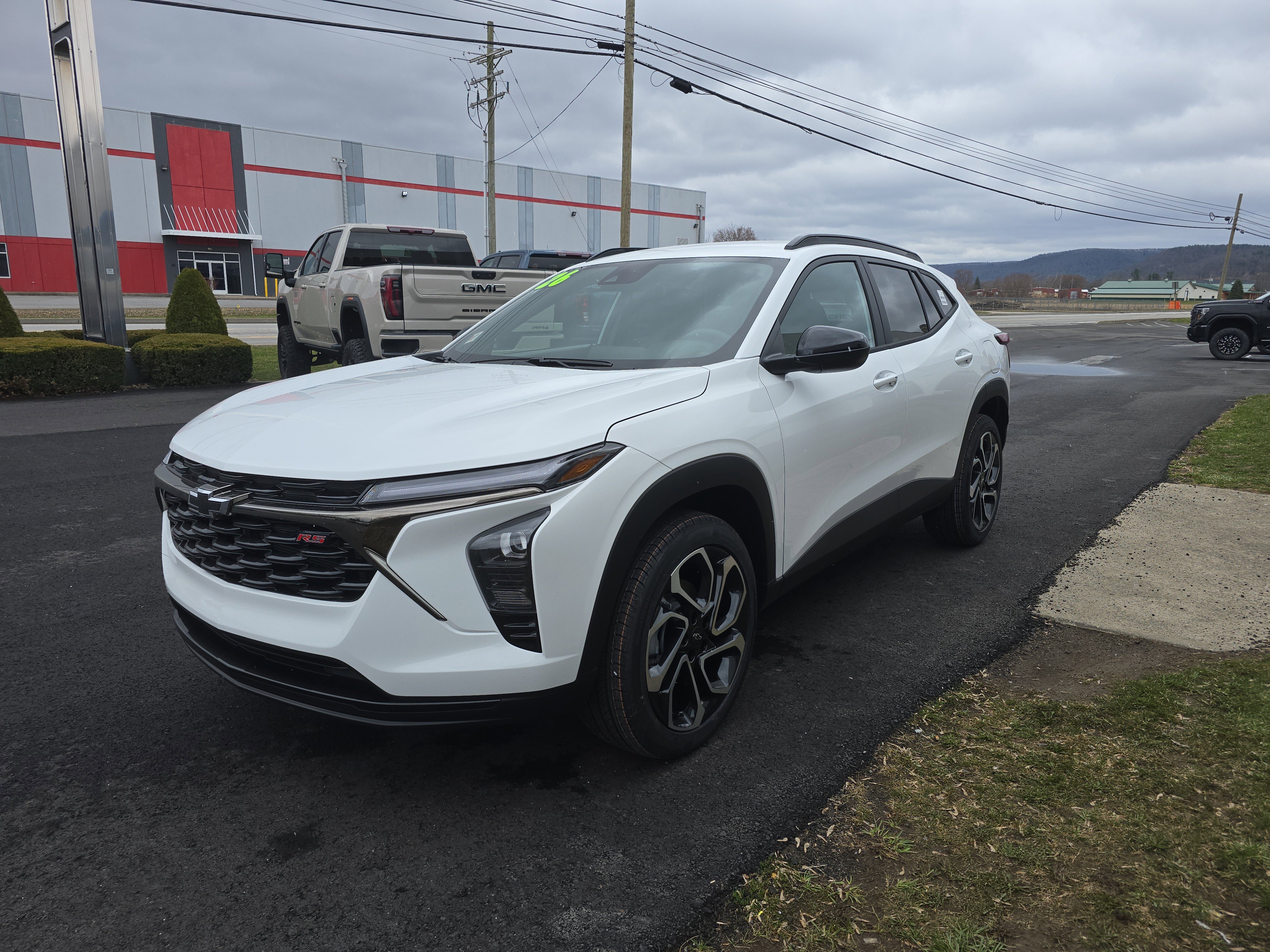 New 2026 Chevrolet Trax RS image 8