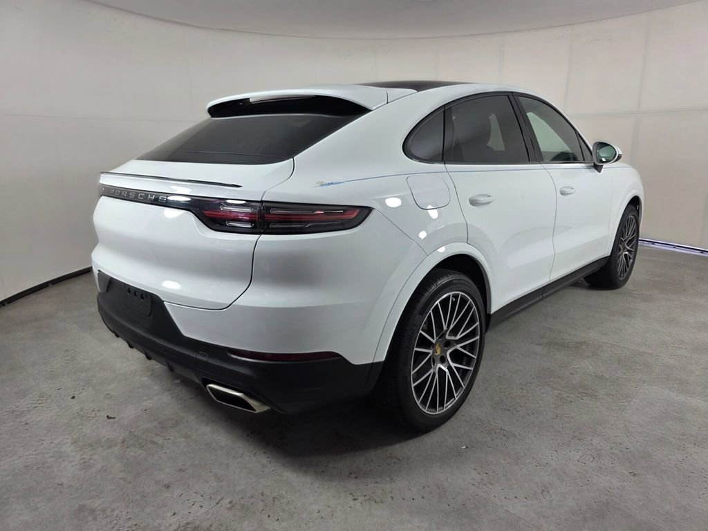 Used 2021 Porsche Cayenne Coupe AWD/4WD image 4