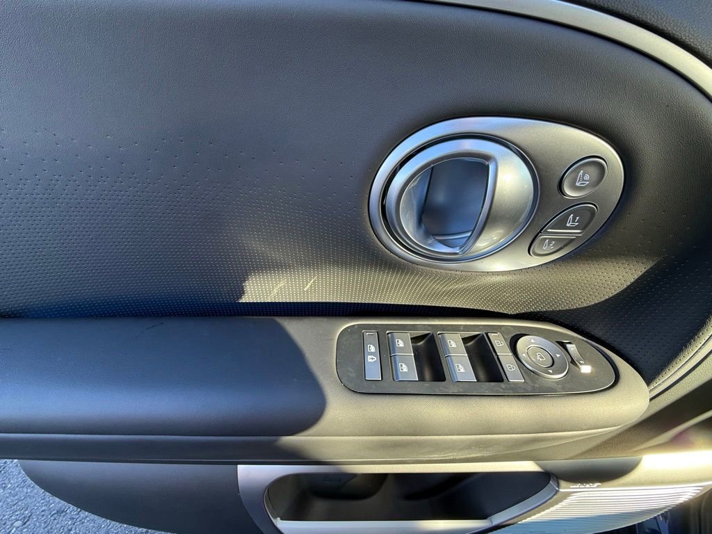 Certified 2026 Hyundai Ioniq 9 Calligraphy image 34