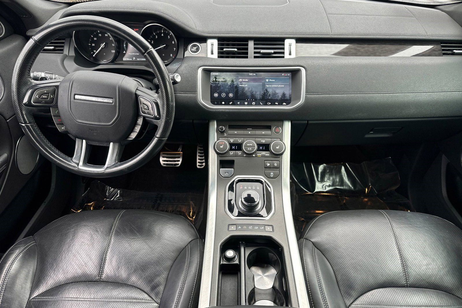 Used 2019 Land Rover Range Rover Evoque HSE Dynamic image 27