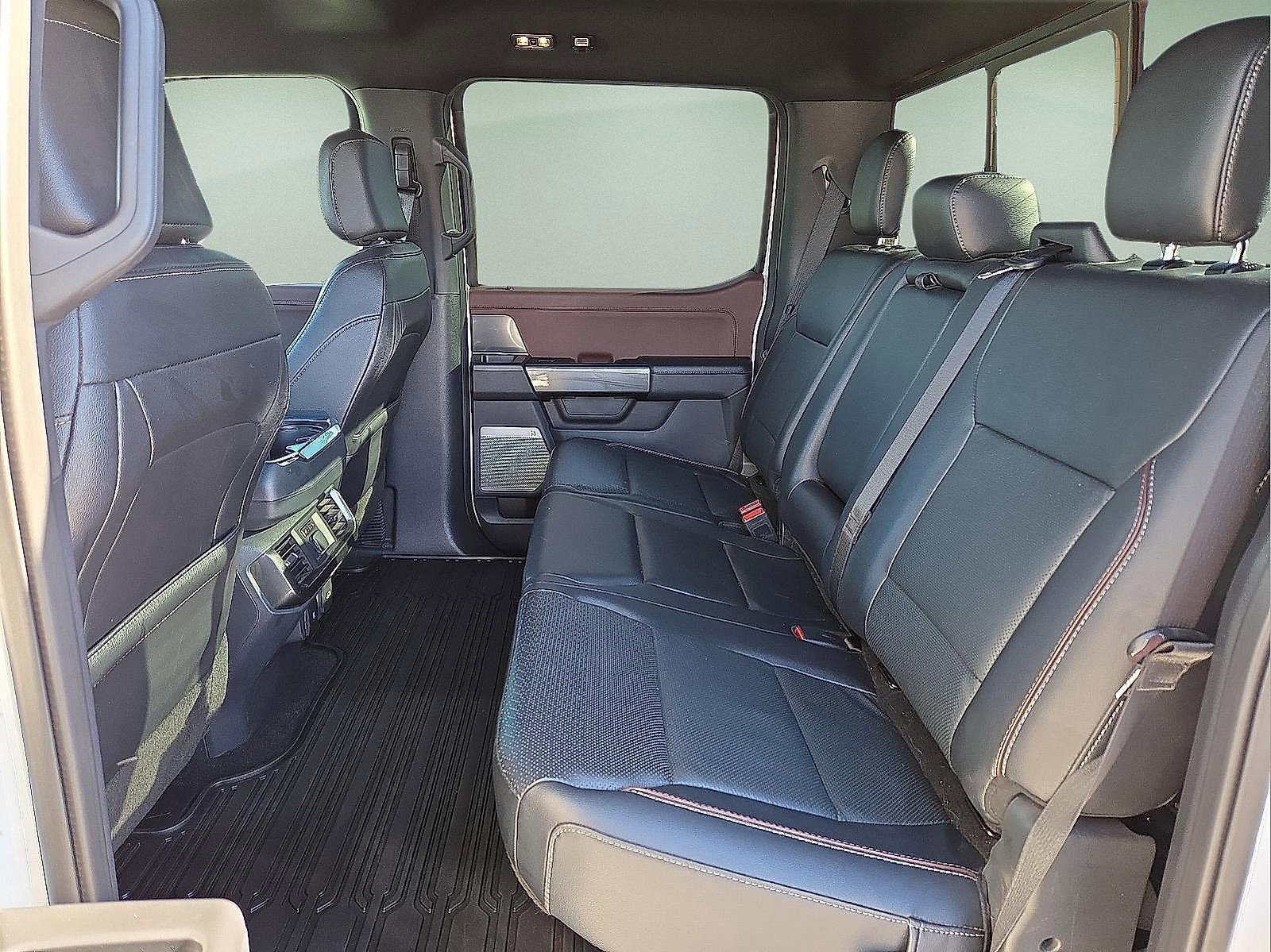 Used 2022 Ford F150 Lariat w/ Equipment Group 502A High image 10