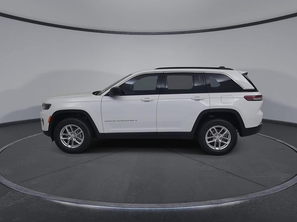 New 2026 Jeep Grand Cherokee Laredo X AWD/4WD image 9