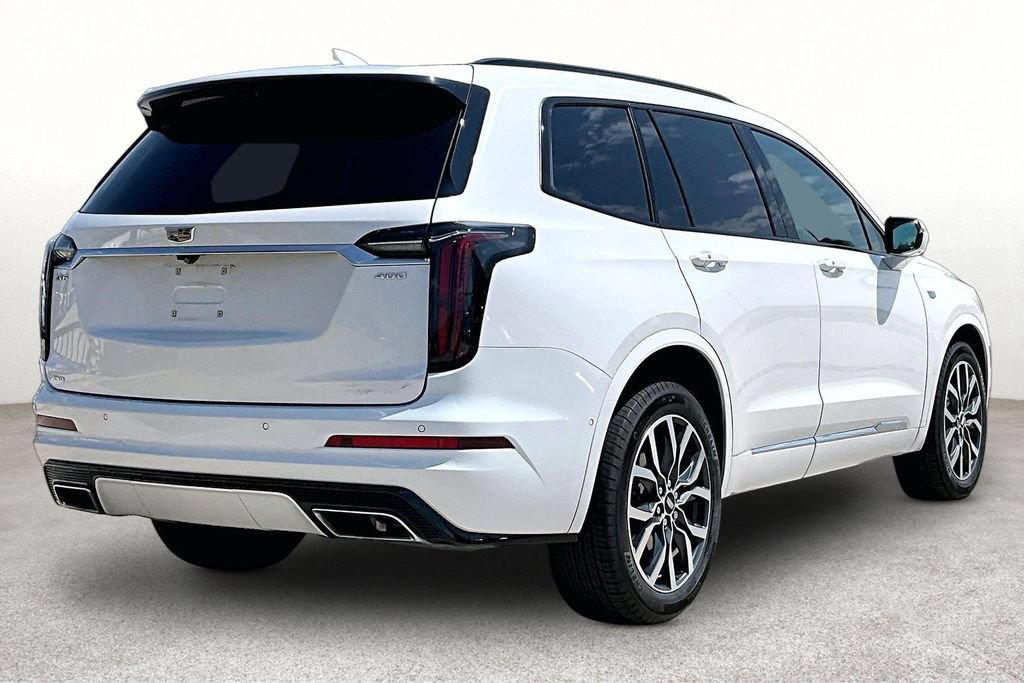 Used 2024 Cadillac XT6 Sport w/ Platinum Package AWD/4WD image 13