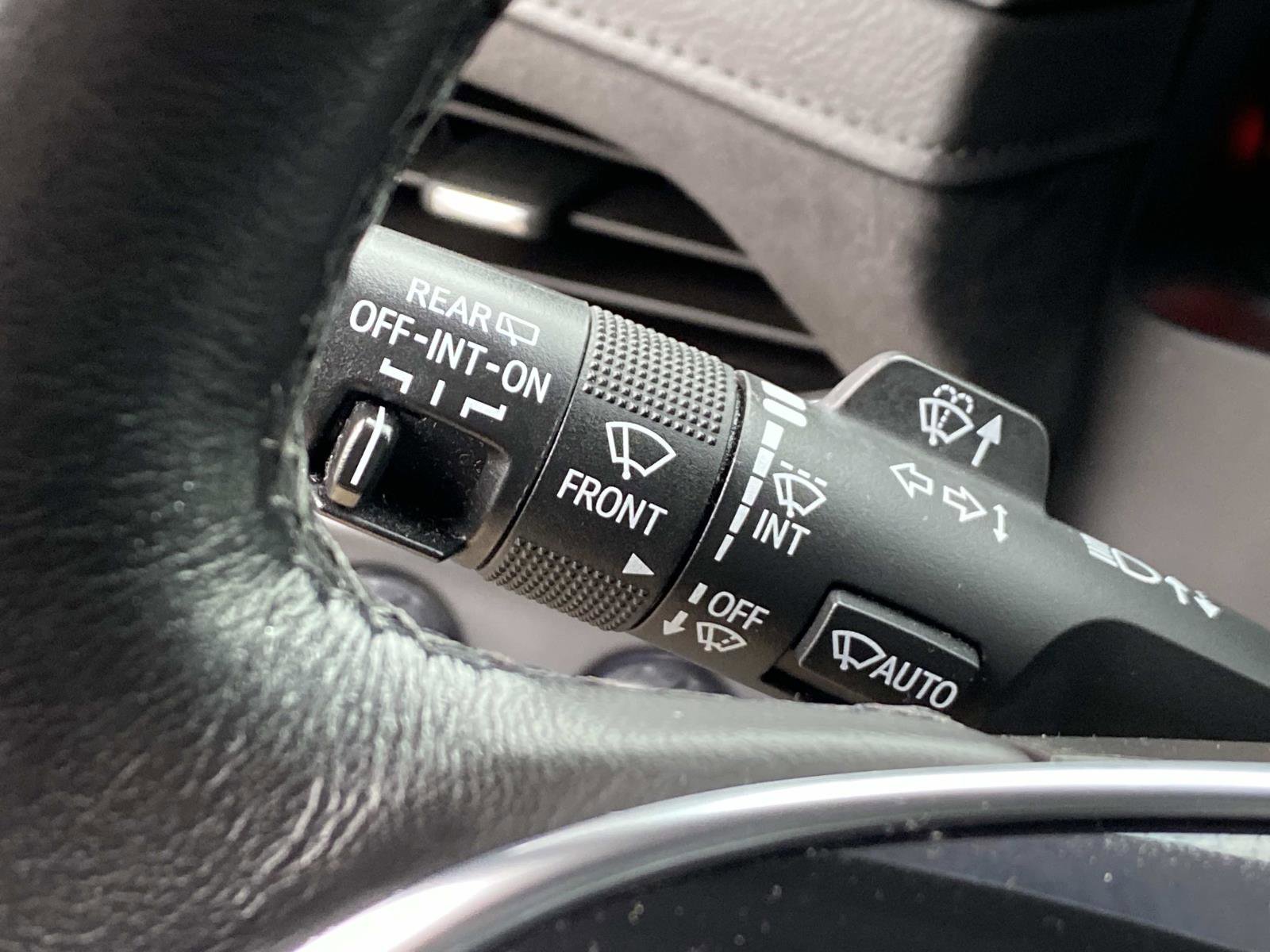 Used 2020 Cadillac Escalade ESV Luxury image 22