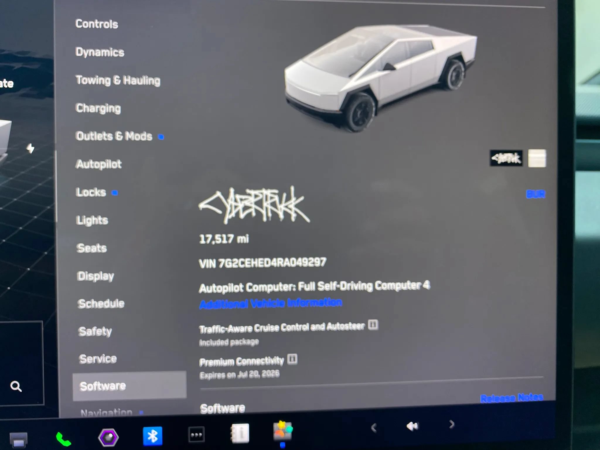 Used 2024 Tesla Cybertruck AWD Crew Cab image 30