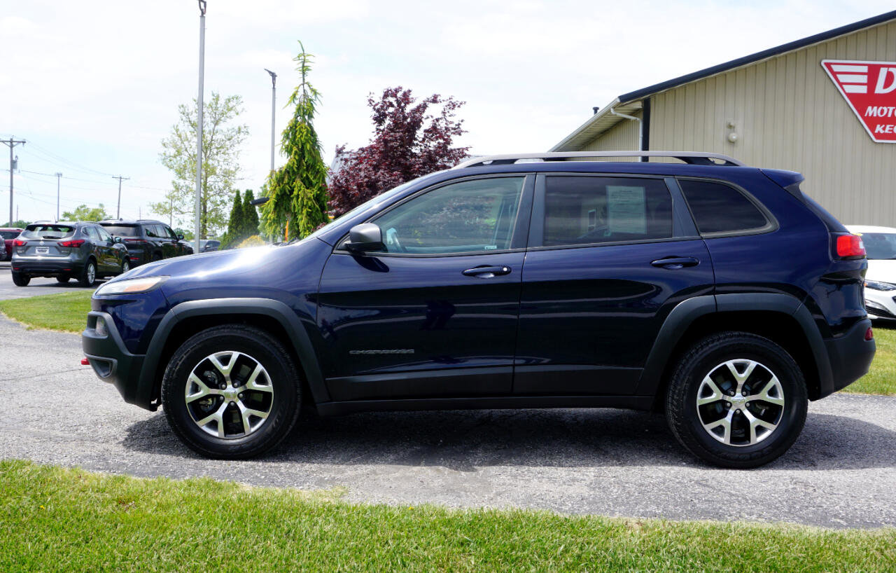 Used 2016 Jeep Cherokee Trailhawk image 26