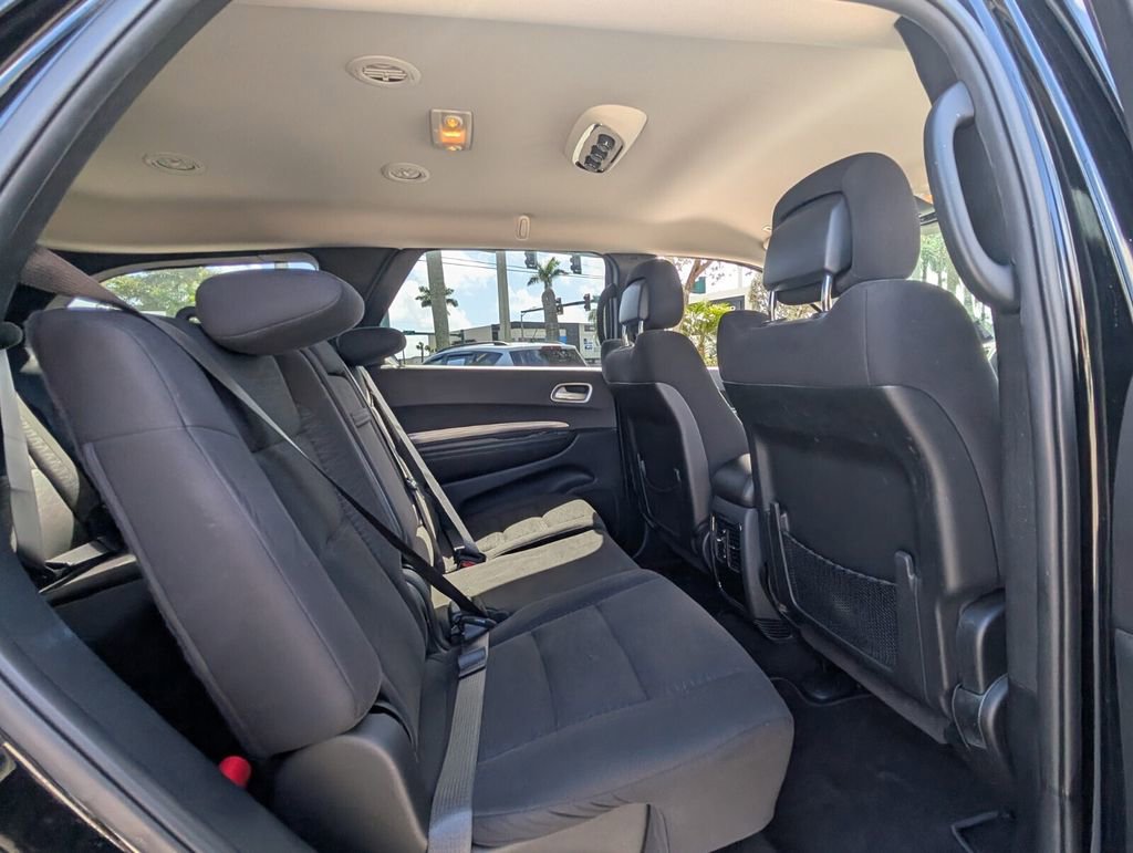Used 2019 Dodge Durango SXT w/ 3rd Row Seating Group image 15