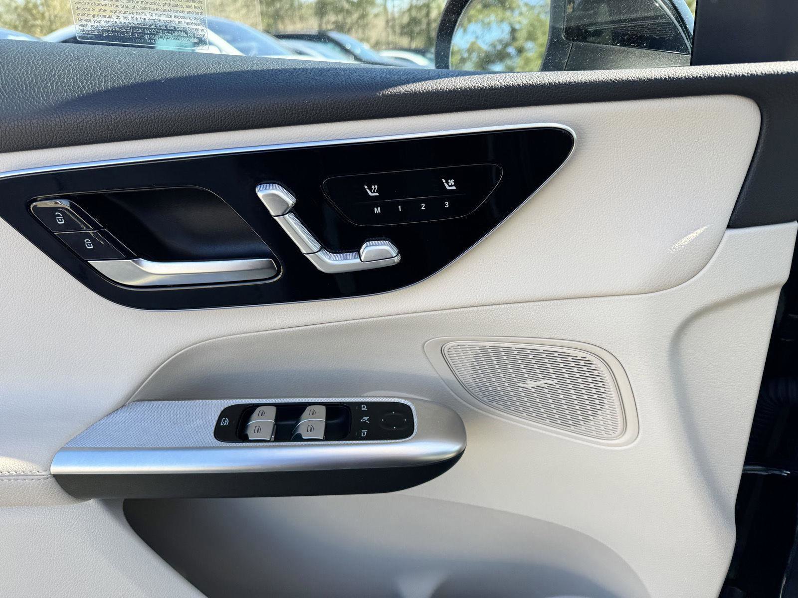 Certified 2026 Mercedes-Benz GLC 300 image 6