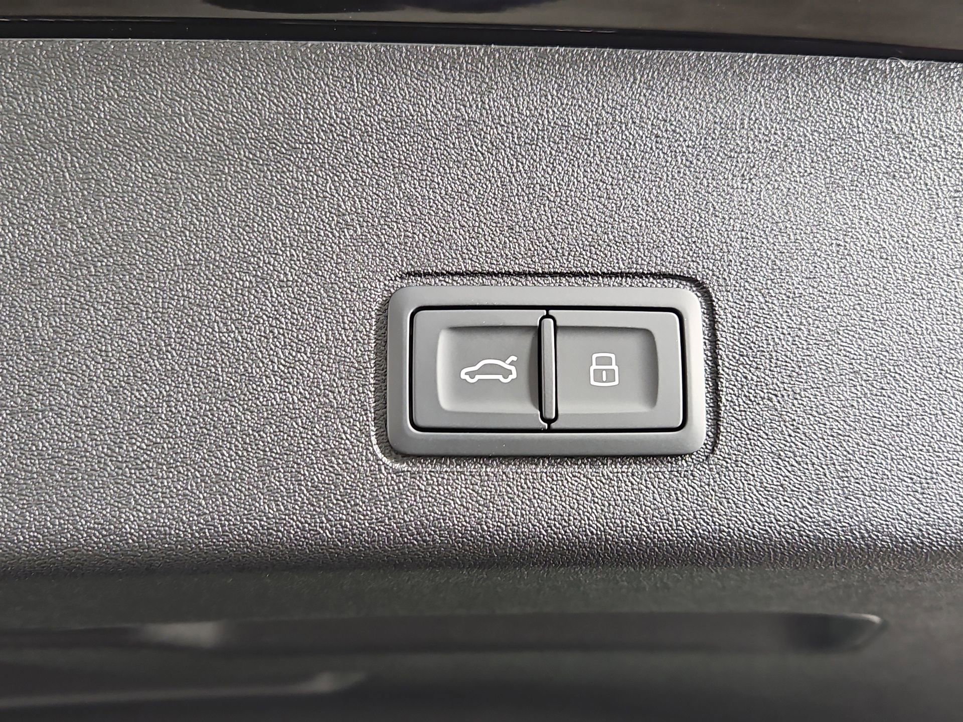 New 2026 Audi Q3 quattro 2.0T image 14