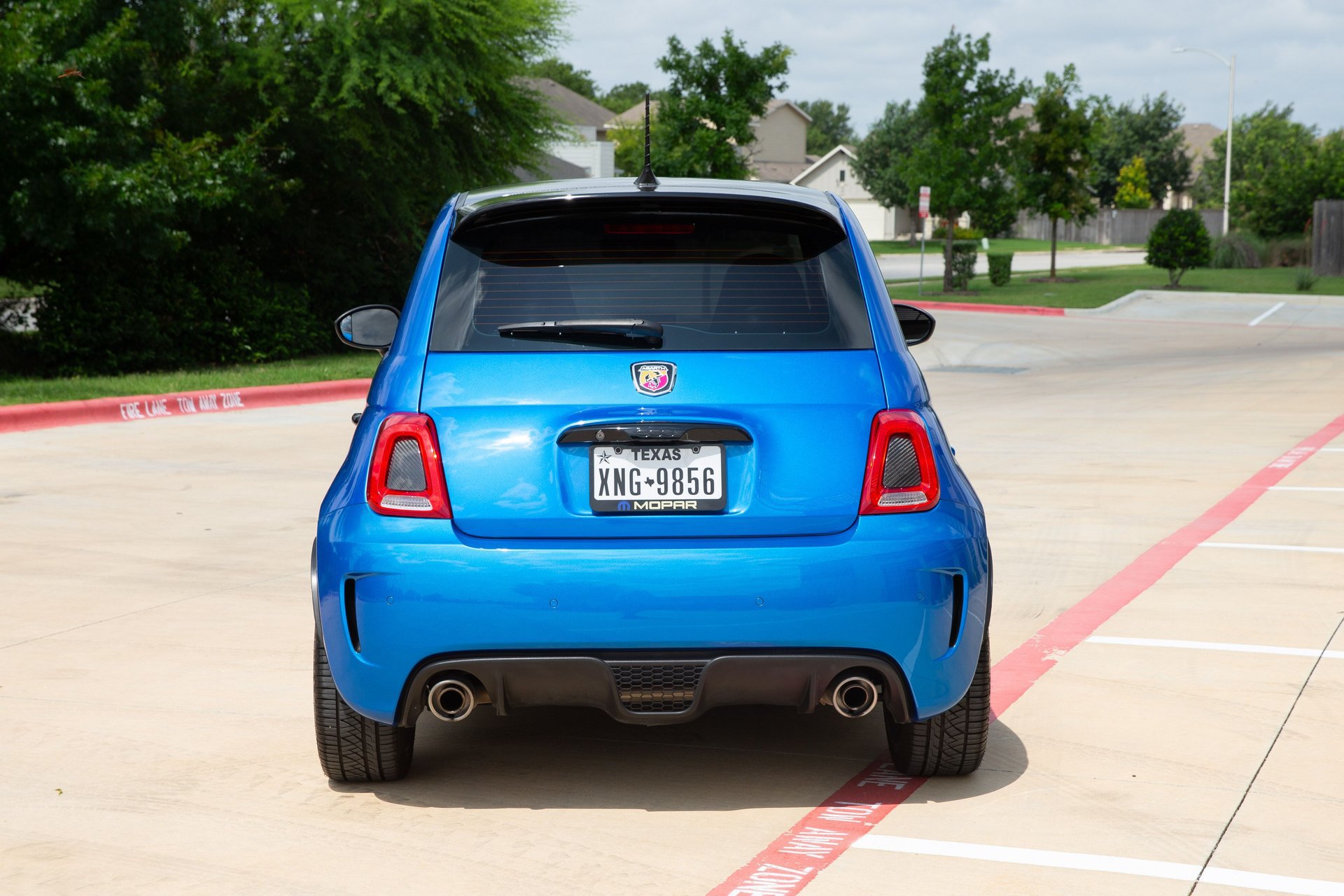 Used 2018 FIAT 500 Abarth FWD image 11