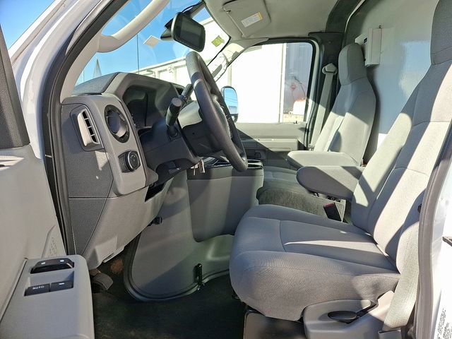 Used 2024 Ford E-450 and Econoline 450 Super Duty w/ Driver's Safety Package image 12