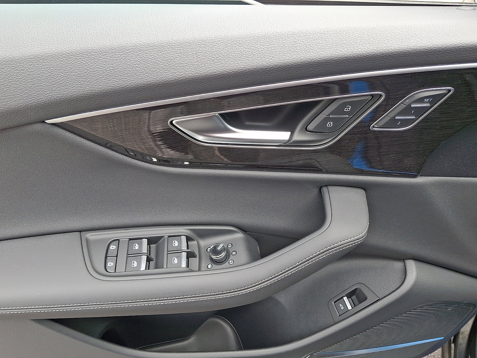 New 2026 Audi Q8 Premium Plus image 8