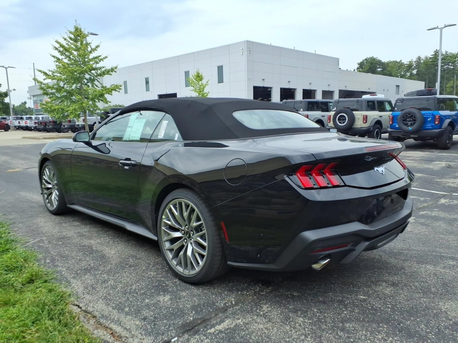 New 2026 Ford Mustang Premium RWD image 6