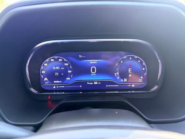 Certified 2024 Chevrolet Suburban Z71 w/ Luxury Package image 31