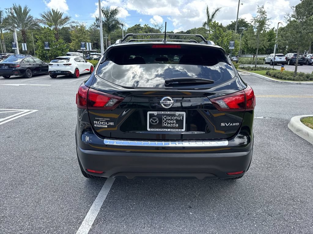 Used 2018 Nissan Rogue Sport SV w/ SV Technology Package AWD/4WD video 2
