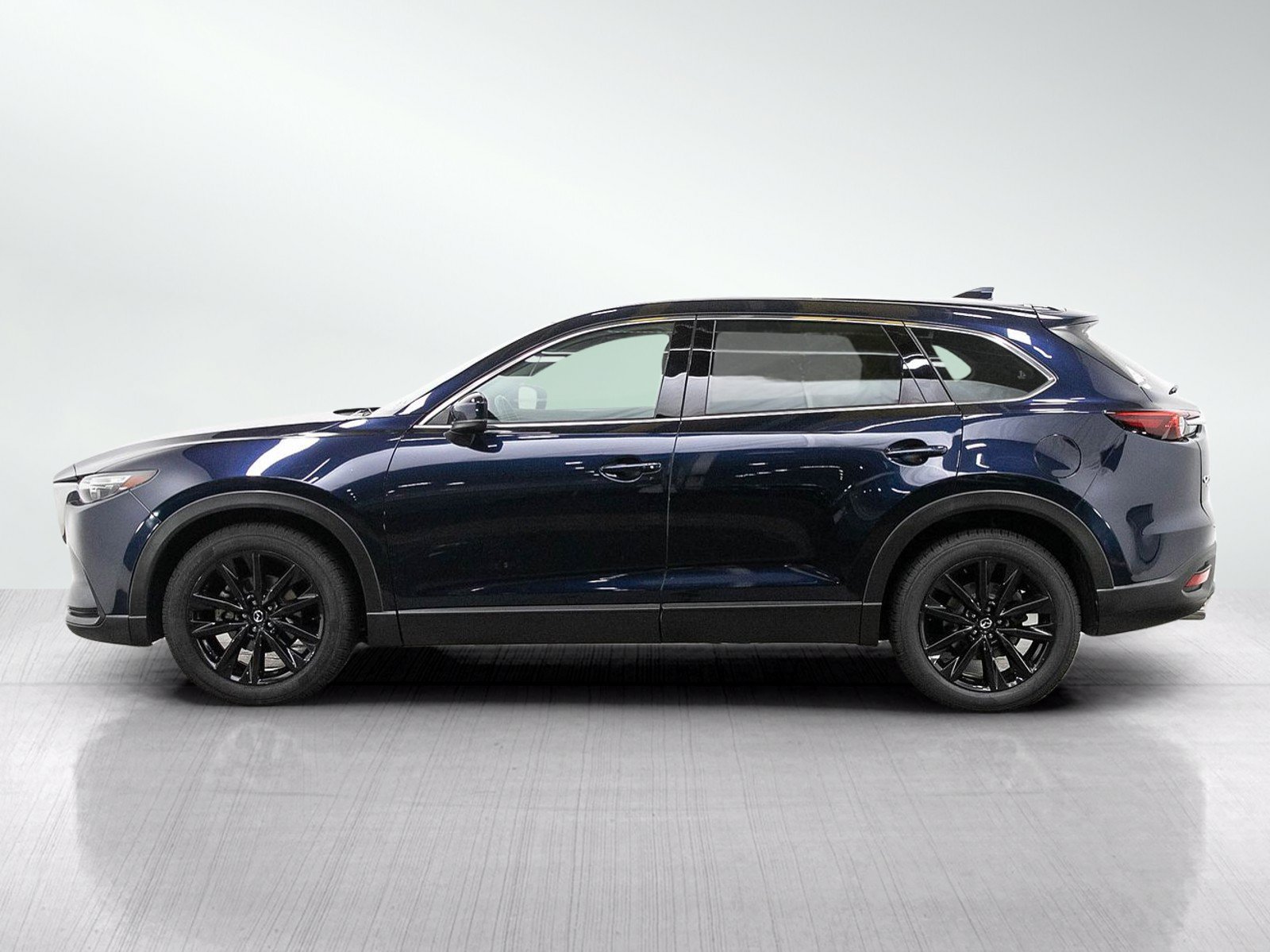 Used 2023 MAZDA CX-9 Touring Plus AWD/4WD image 2