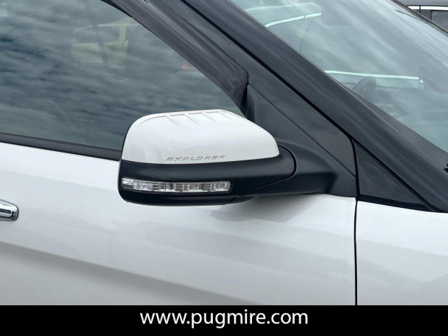 Used 2015 Ford Explorer Limited w/ Equipment Group 302A image 9