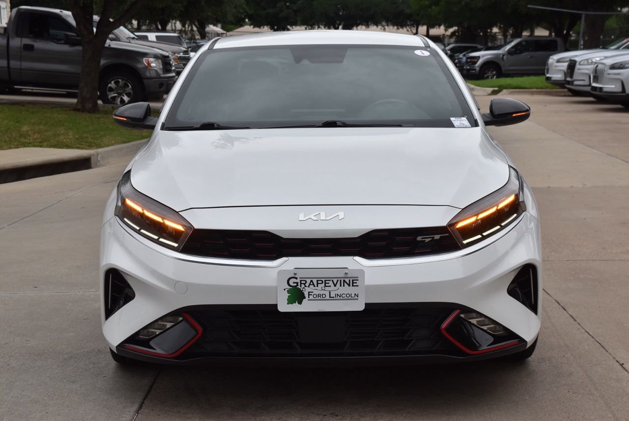 Used 2022 Kia Forte GT w/ GT Technology Package FWD image 3