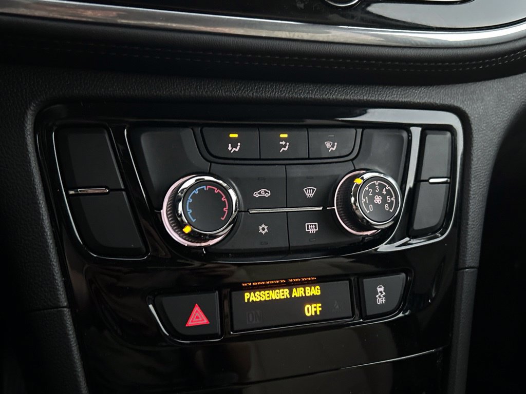 Used 2020 Buick Encore Preferred w/ Safety Package FWD image 25